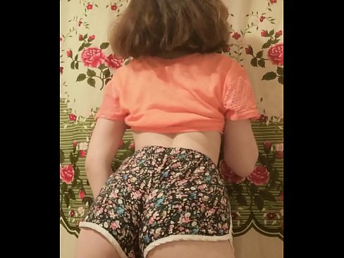 ❤️ Sexig ung babe som strippar av sig sina shorts inför kameran ❤❌ Just porr at porn sv.sexuria-net.ru ❌